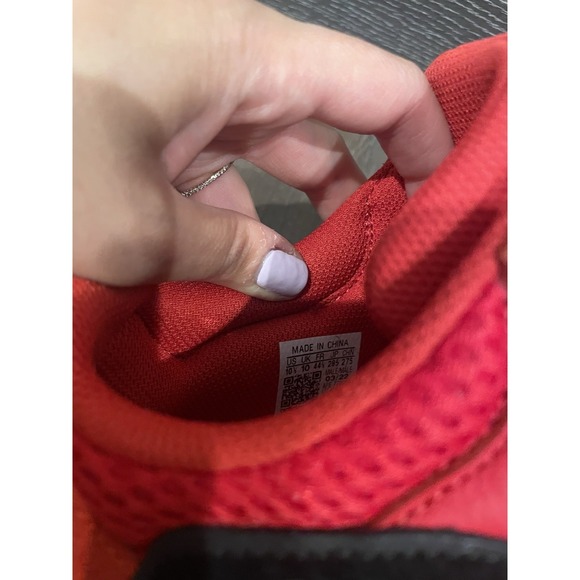 RARE Adidas Yeezy Boost 700 Hi-Res Red US Men's Size 10.5 HQ6979 - Picture 2 of 8